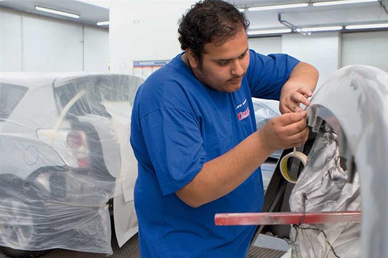 Assistente verniciatore CFP / Assistente verniciatrice CFP